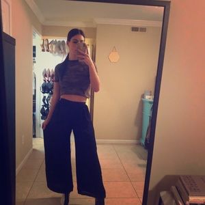 high waisted wide leg cropped black pants sz XS-S